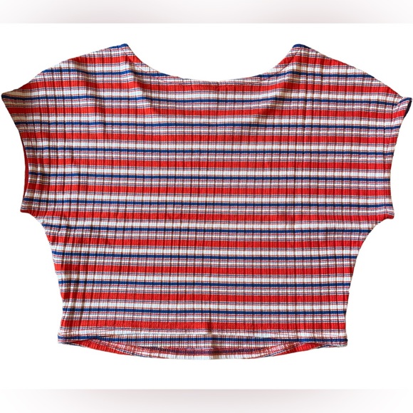 Volcom Ribbed Short Sleeve Crop Top - Small - Picture 2 of 2